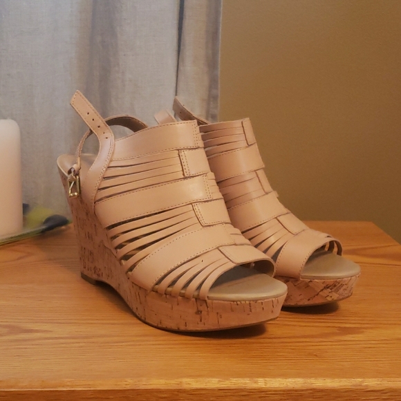 Cream cork wedges - Picture 1 of 3